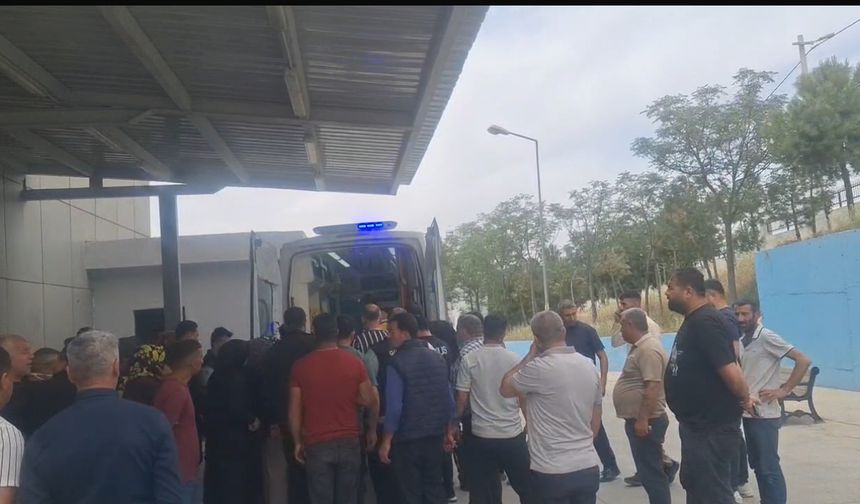 Birecik’te Silahlar Konuştu: 12 Yaşındaki Çocuk Kurşunların Ortasında Kaldı