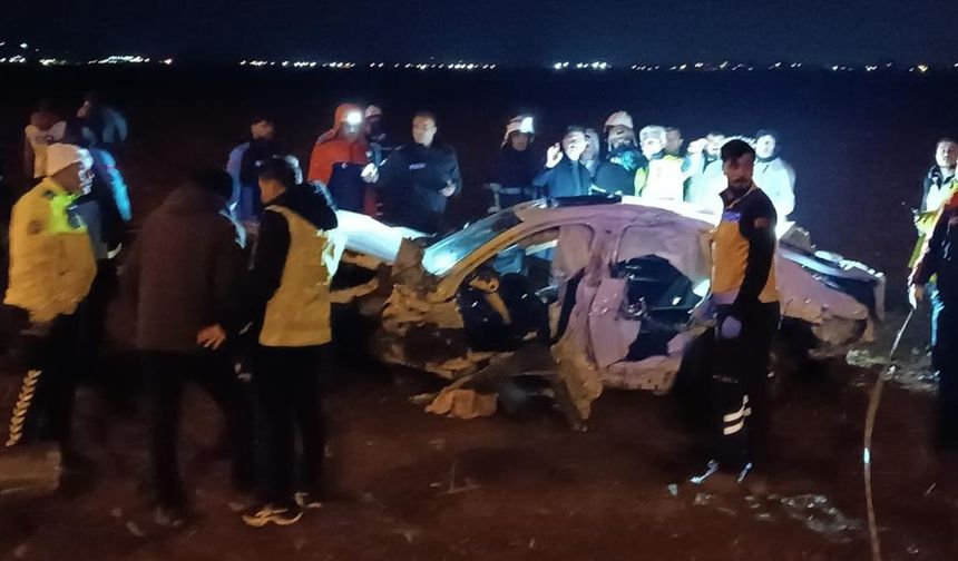 Batman’da Trafik Faciası: İki Araç Şarampole Uçtu, 3 Ölü