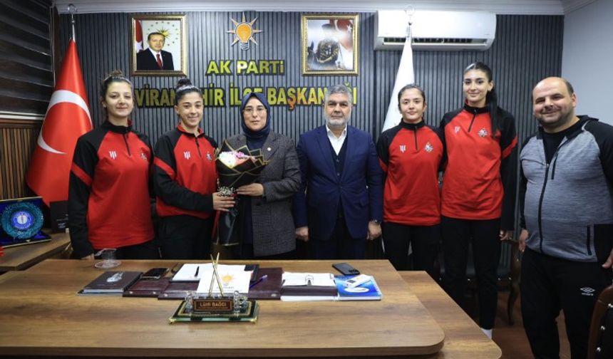Cevahir Asuman Yazmacı’dan Viranşehir Voleybol Kadını Takımı’na Destek!