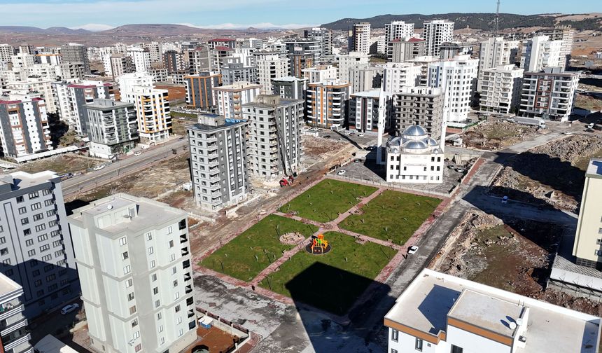 Şanlıurfa Karaköprü Belediyesi’nden Yeşil Alan Hamlesi