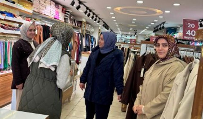 AK Parti Haliliye İlçe Kadın Kolları’ndan Esnaf Ziyareti