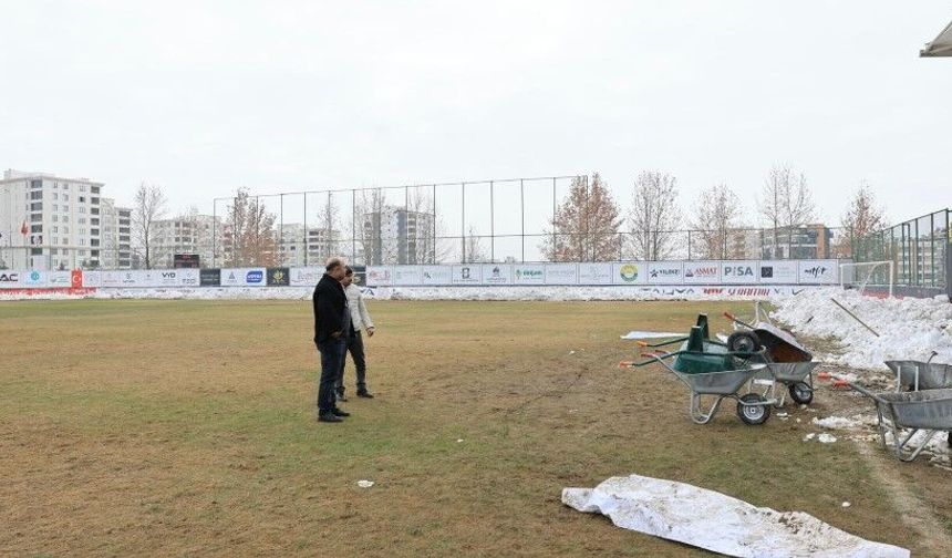 Karaköprü’de Maç Heyecanı: Başkan Çiftçi Tüm Vatandaşları Davet Etti