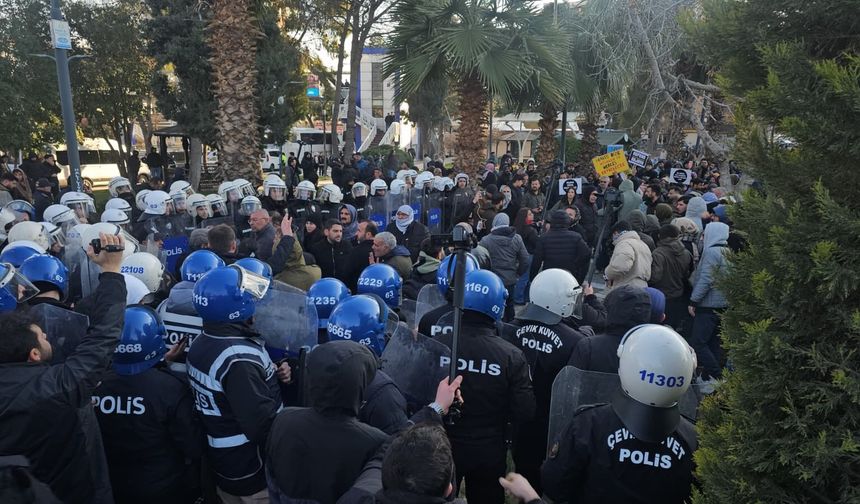 Şanlıurfa’da İzinsiz Yürüyüş Girişimine Polis Müdahalesi