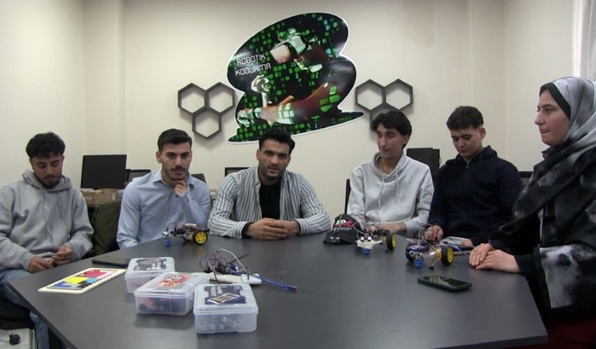 Eyyübiye’de Robotik Kodlama Kursu Kayıtları Devam Ediyor
