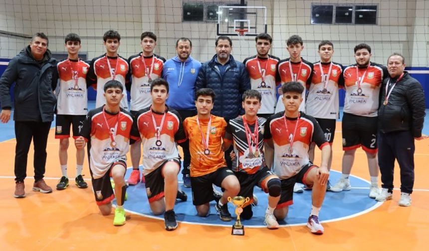 Şanlıurfa Büyükşehir Belediyesi Genç Voleybolda İl Şampiyonu