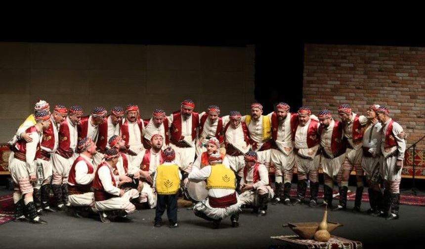 Şanlıurfa Sıra Gecesi ile Barana Geleneği Aynı Sahnede Buluştu