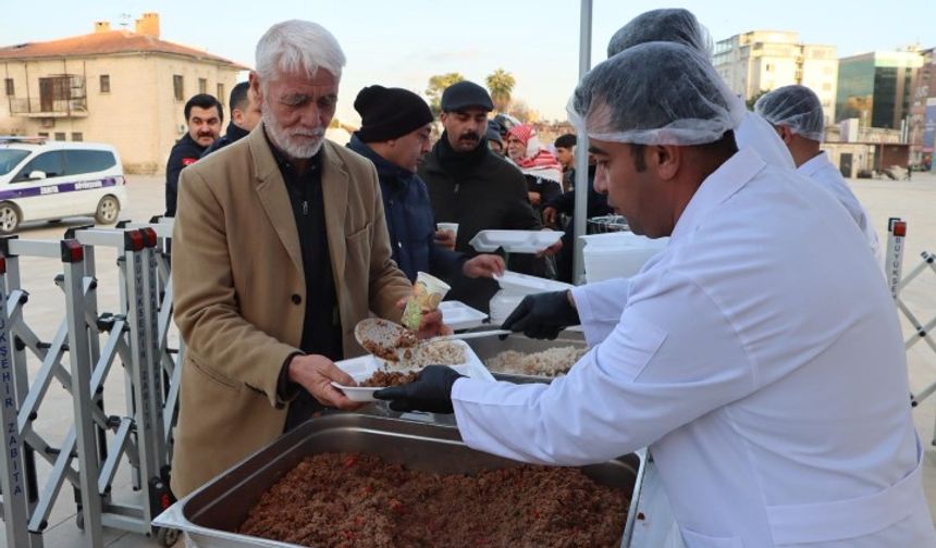 Şanlıurfa’da İlk İftar Rabia Meydanı’nda Açıldı!