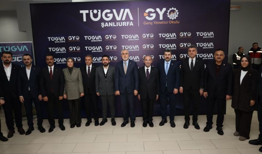 Şanlıurfa'da Dev Lansman: Bakan Işıkhan ve Bekir Bozdağ Gençlerle Buluştu!