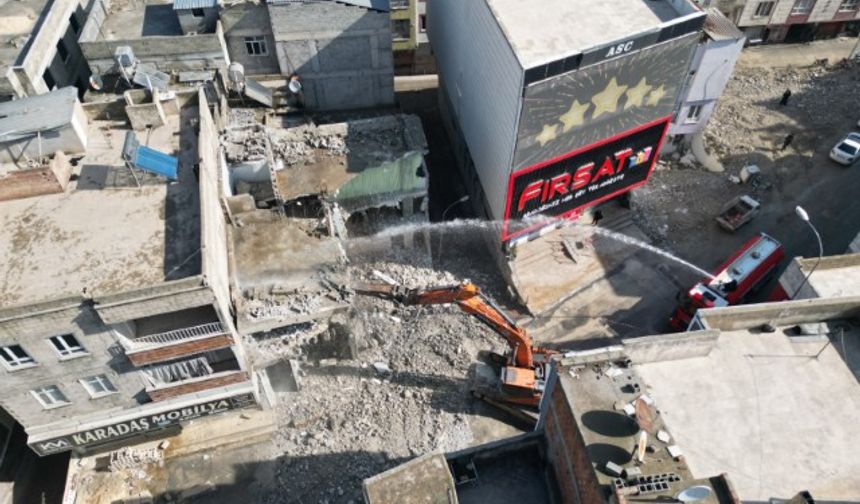 Şanlıurfa Büyükşehir’den Trafik Atağı: SSK Caddesi’ni Modern Hale Getiriyor!