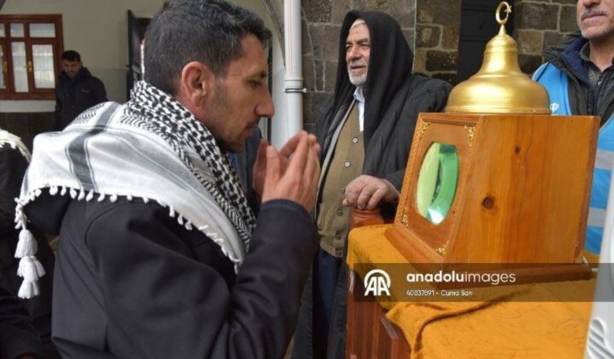 Adıyaman ve Şanlıurfa’da Sakal-ı Şerif Yoğun İlgi Gördü