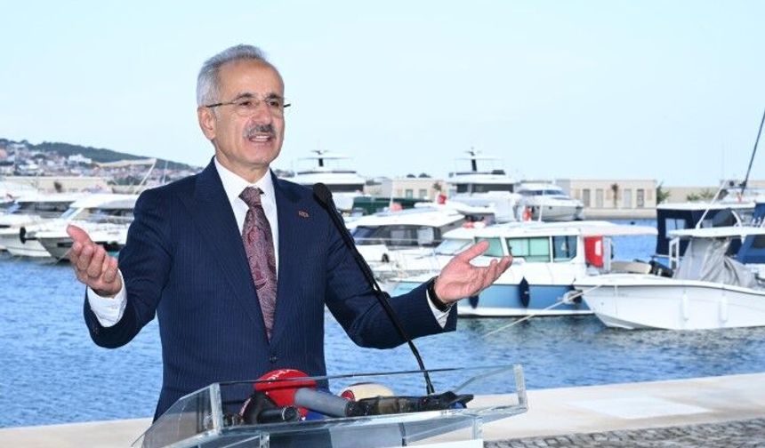 Bakan Uraloğlu Açıkladı: Limanlarda Tüm Zamanların Şubat Rekoru