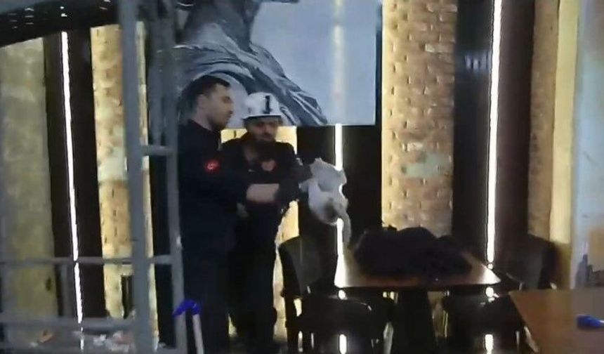 Haliliye’de Minik Kedi Şanlıurfa İtfaiyesiyle Hayata Döndü!