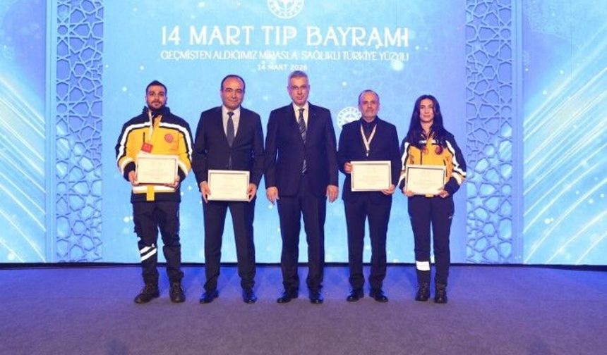 Dr. İsmail Aydoğdu, Şanlıurfa Yılın Doktoru Ödülü’ne layık görüldü.