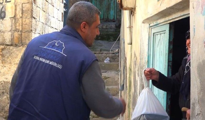 Şanlıurfa’da İftar Yemekleri Evlere Kadar Ulaştırılıyor