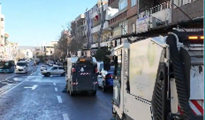 Şanlıurfa Haliliye’de Temizlik Seferberliği! Ekipler Sahada