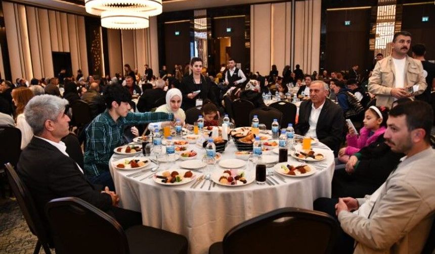 Şanlıurfa Valisi Şıldak, Koruyucu Ailelerle İftarda Buluştu!