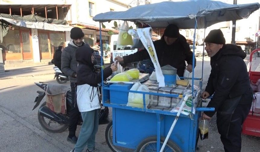Şanlıurfa ve Kilis’te Meyan Şerbetine Ramazan Yoğunluğu!