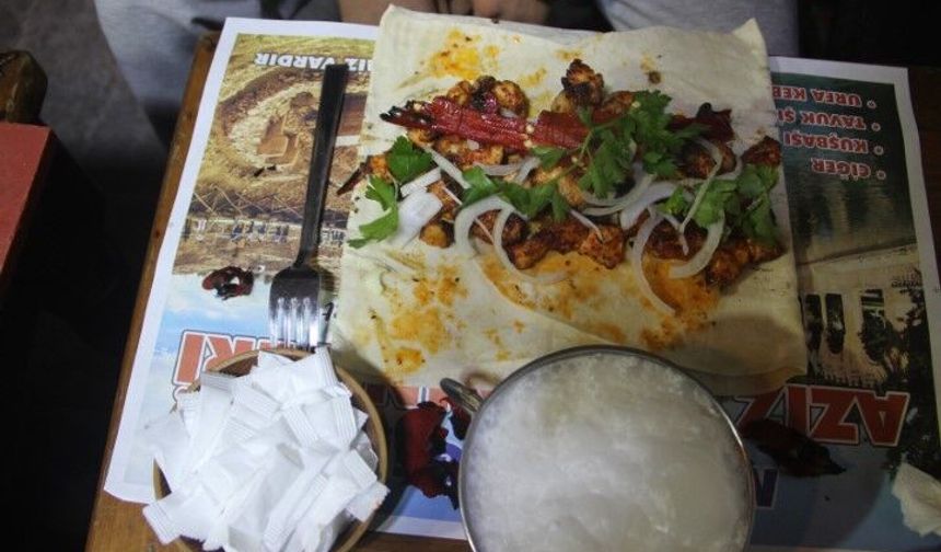 Şanlıurfa’da Ramazan Gecelerinde Ciğer Kuyruğu!