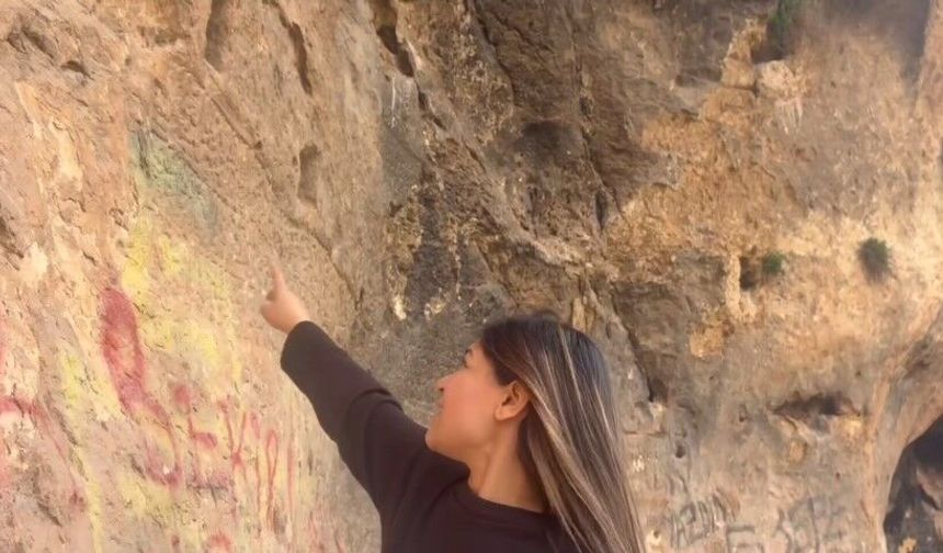 Şanlıurfa'da Tarihi Sarı Mağaralar Kaderine Terk Edildi