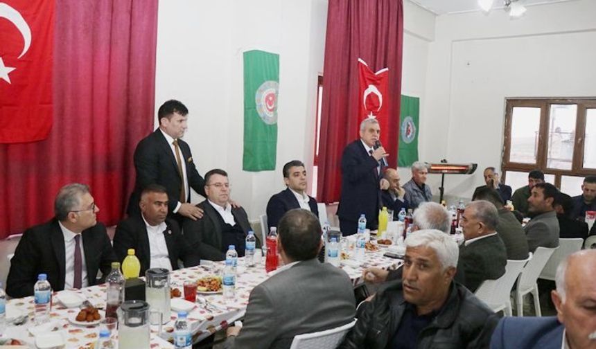 Zeynel Abidin Beyazgül, Bozova’da Ramazan Sofrasında Buluştu