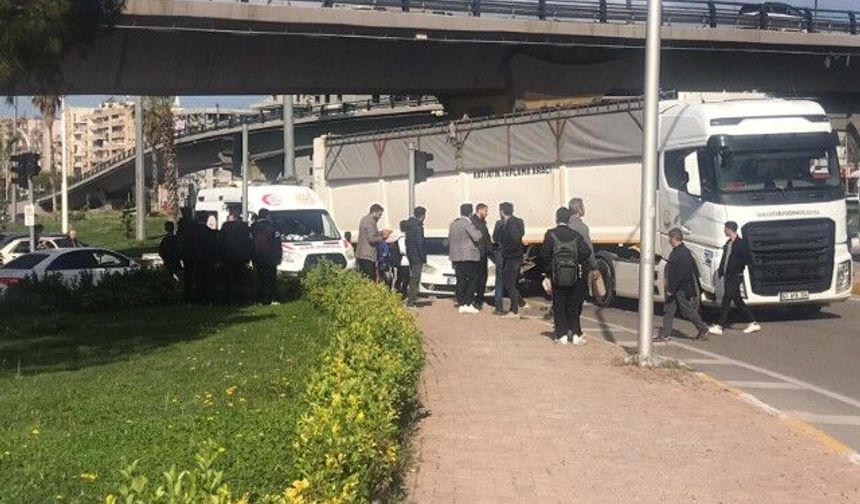 Şanlıurfa’da ‘görünen’ kaza: 2 yaralı!