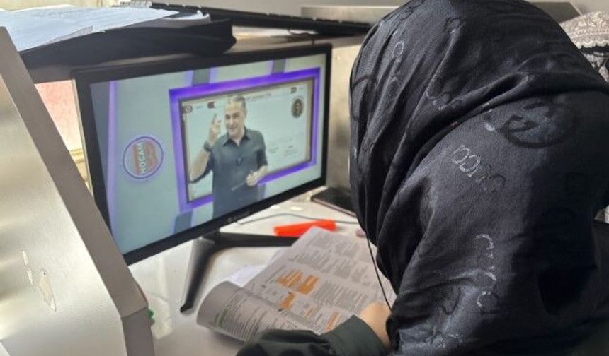 Şanlıurfa Eyyübiye’de Gençlere Eğitim Desteği