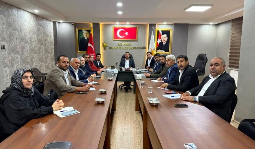 AK Parti Haliliye’den Kırsal Mahallelere Yönelik Strateji Toplantısı