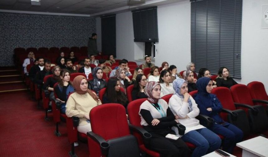 Balıklıgöl Devlet Hastanesinde Sağlık Personeline Eğitim Düzenlendi