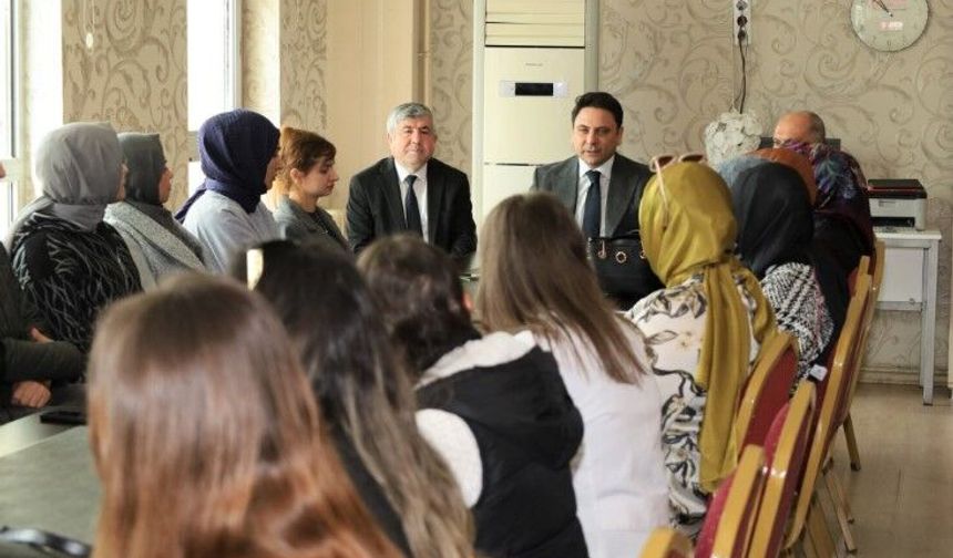 Kaymakam Şahin’den Eğitim Camiasına Anlamlı Ziyaret