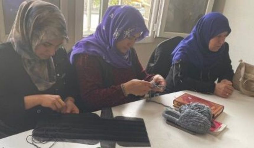 Eyyübiye’de Kadınlar Hem Öğreniyor Hem Üretiyor: Mesleki Eğitimler Hız Kesmiyor