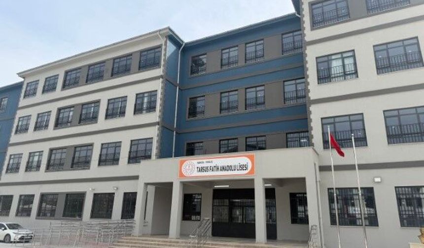 Mersin Tarsus’ta Lisede Silah Alarmı