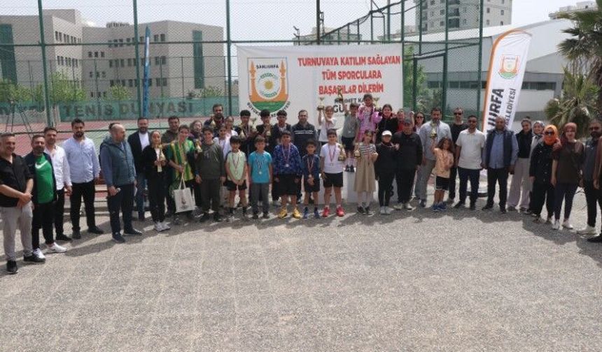 Şanlıurfa’da 23 Nisan Tenis Turnuvası Tamamlandı!
