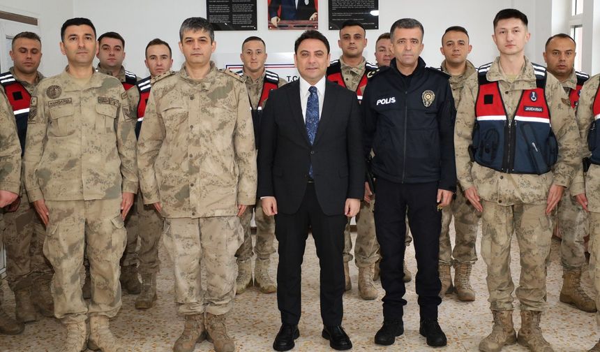 Şanlıurfa’da Kaymakam Şahin’den Karakol Ziyareti