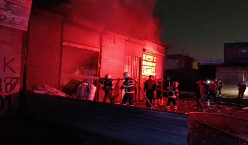 Şanlıurfa’da Korku Dolu Anlar: Hurdacı Dükkânında Yangın!