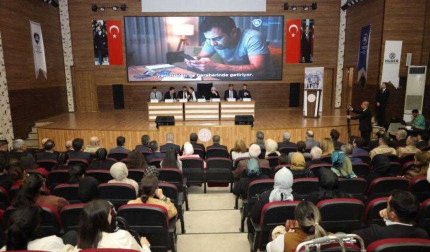 Şanlıurfa’da “Sanal Bahisle Mücadelede Aileyi Bilinçlendirme Projesi” Toplantısı Düzenlendi