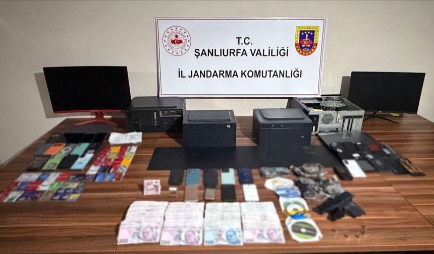 Siverek’te dolandırıcılık operasyonu: 14 gözaltı