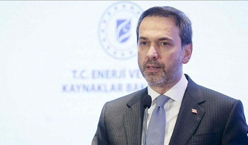 Türkiye Yenilenebilir Enerjide Rekor Kırdı: Yeni Hedef Yükseliyor!