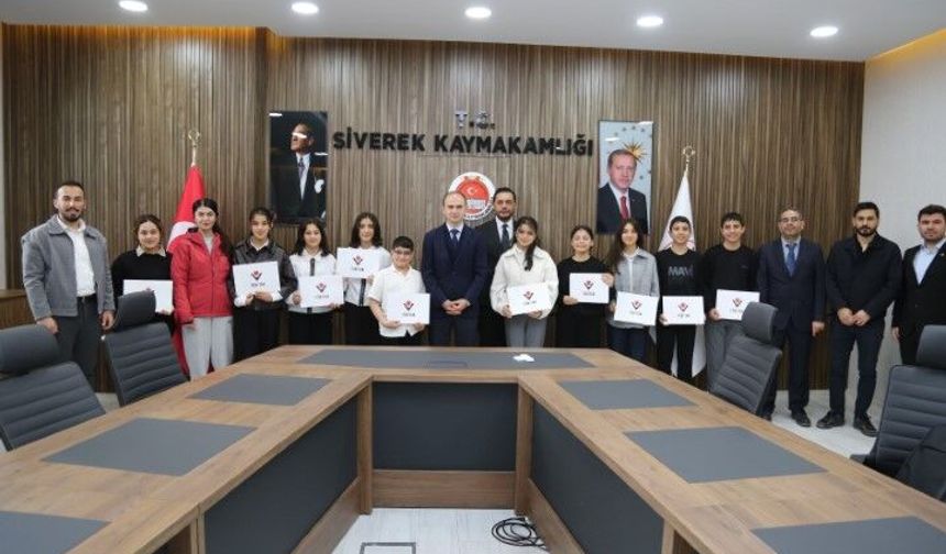 BİLSEM Öğrencilerinden Kaymakam Salih Sak’a Ziyaret