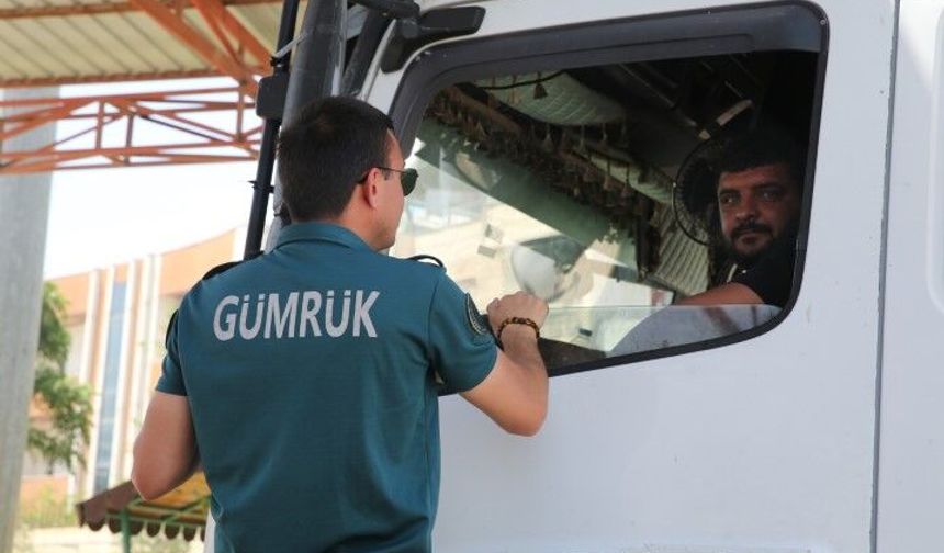 Bölgenin ticaret kapısı yeniden aralandı; Vatandaş umutlu