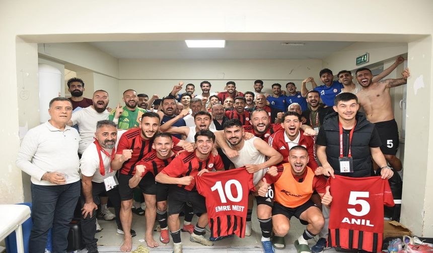 Şanlıurfa Siverek Belediyespor Finalde Tarih Yazmak İçin Sahaya Çıkıyor