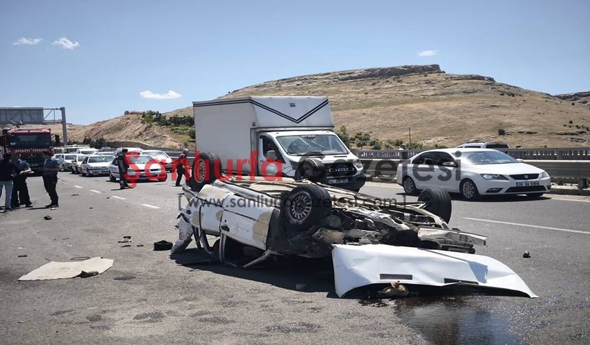 Şanlıurfa’da İki Otomobil Çarpıştı: 6 Yaralı