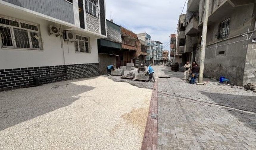 Eyyübiye’de Yol Yenileme Çalışmaları Hız Kesmeden Sürüyor