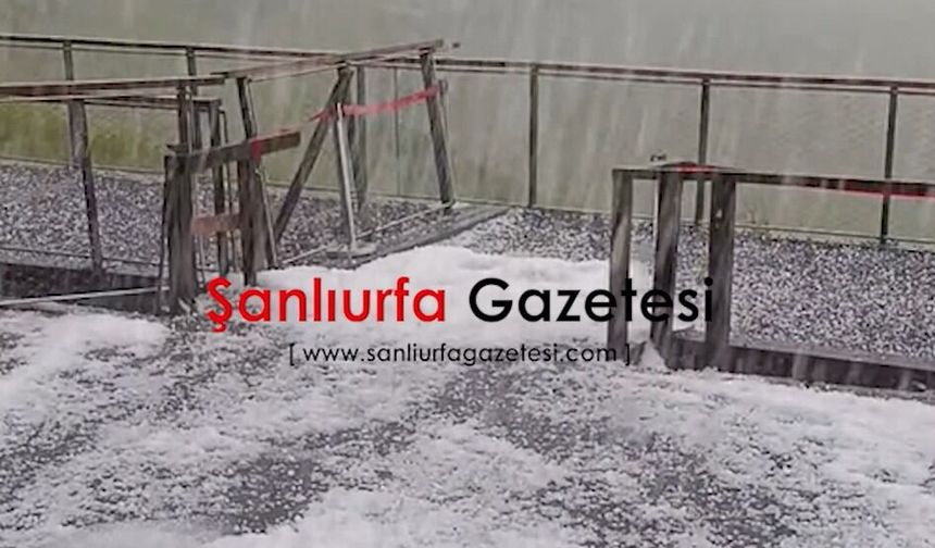 Göbeklitepe'de dolu esareti: Turistler zor anlar yaşadı
