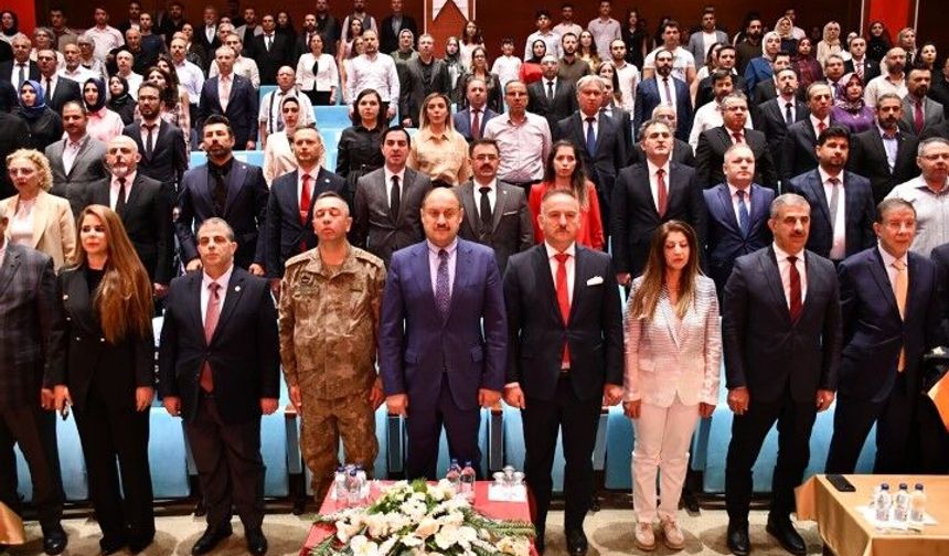 Harran Üniversitesi’nde Akademik Başarı Ve Ödül Töreni Düzenlendi