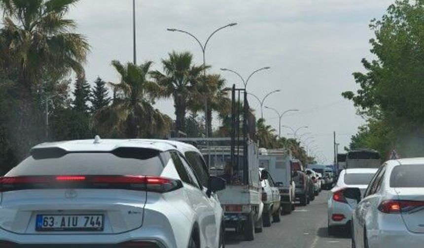 Şanlıurfa’da Yol Çalışması Trafiği Kilitledi: Vardiya Artırılsın