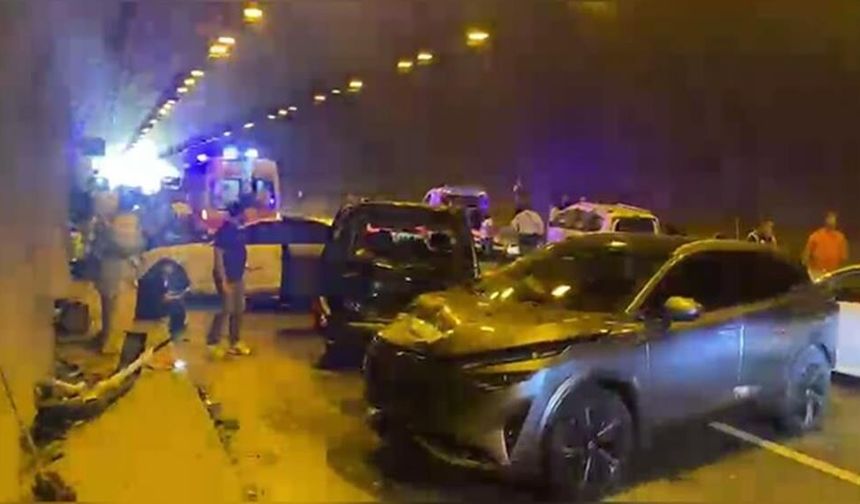 Adana-Gaziantep-Şanlıurfa Otoyolu zincirleme kazanın görüntüleri ortaya çıktı
