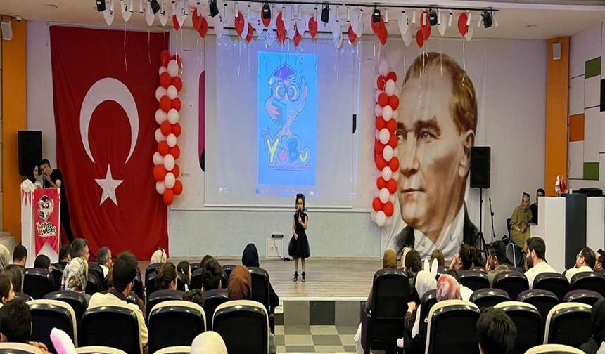 Şanlıurfa’da miniklerin 'Bahar Şenliği' sahnesi coşkuyla karşılandı