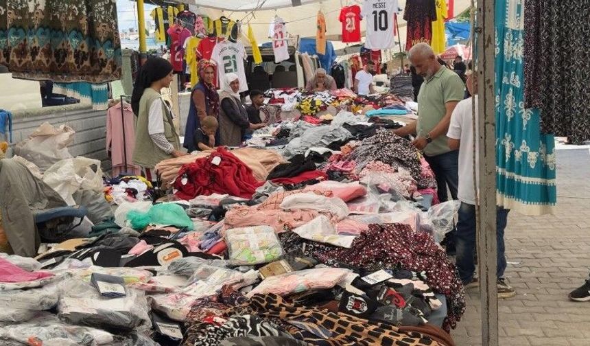 Şanlıurfa Ceylanpınar’da Esnaf Ve Vatandaş Bayram Mesaisinde