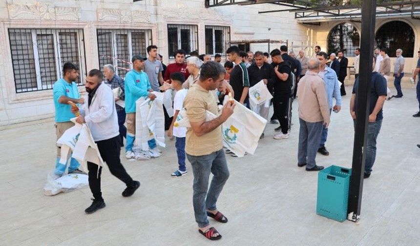 Şanlıurfa Haliliye Belediyesi Bayramda Tam Kadro Sahada