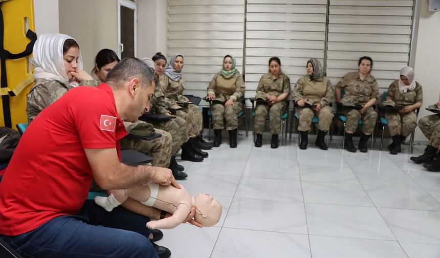 Şanlıurfa’da güvenlik korucularına hayat kurtaran ilk yardım eğitimi